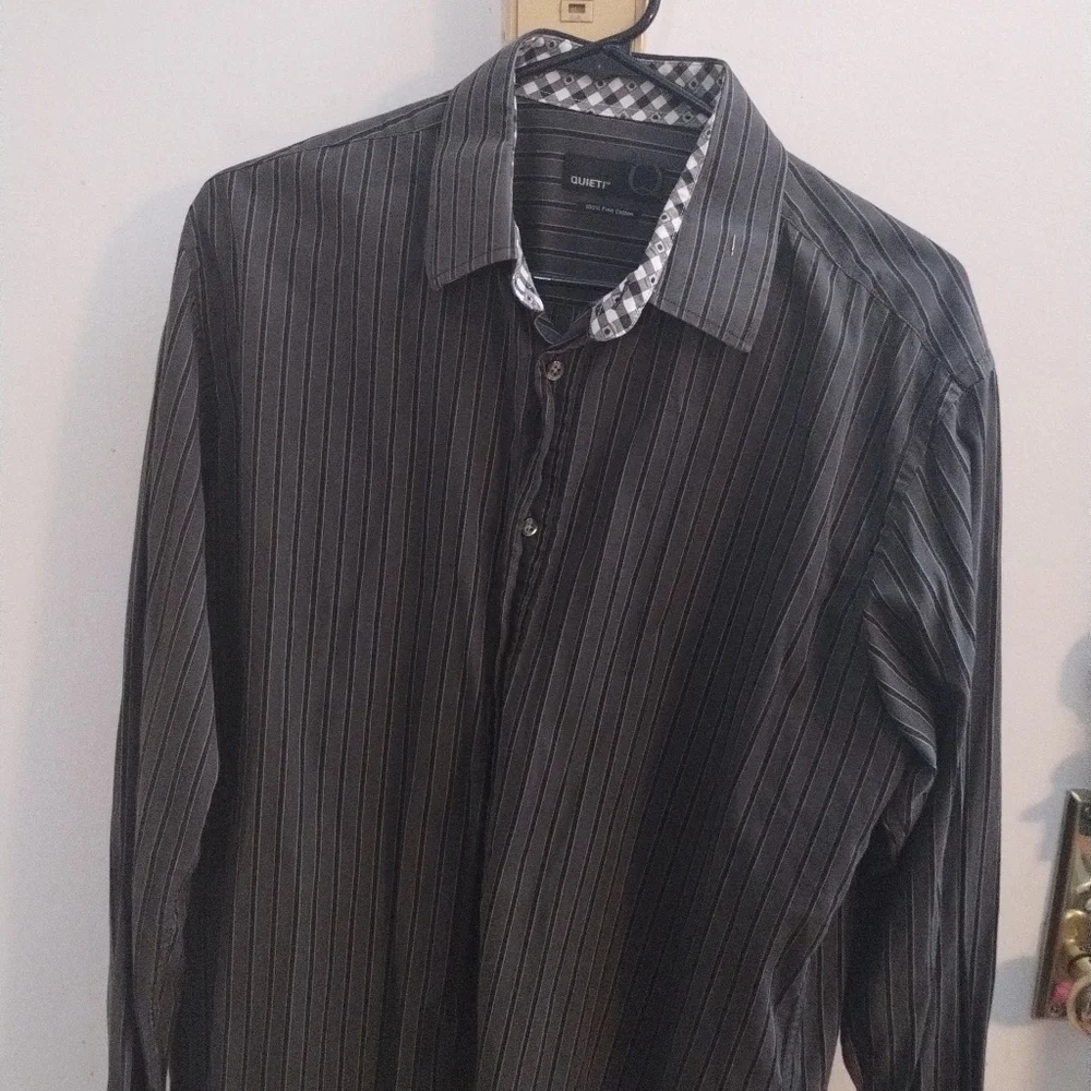 Quieti button down - Picture 2 of 3